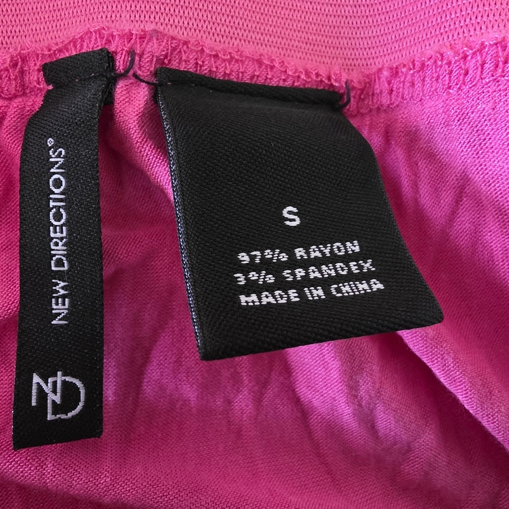 New Directions Women's Vibrant Pink High Low Skirt ~ Size Small - Picture 4 of 5